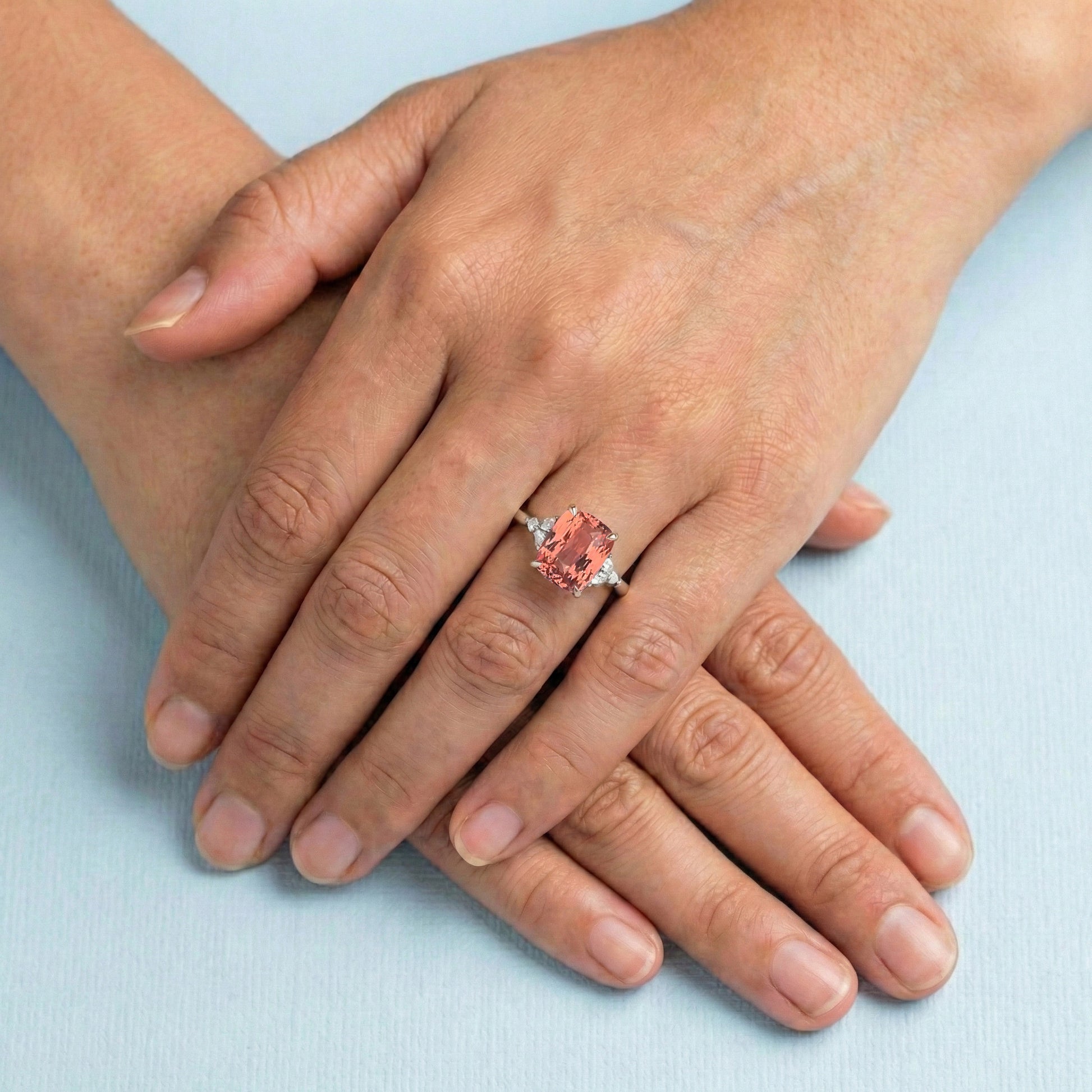 Anel Safira Padparadscha Floral - vista adicional | Joalheria Bonnot Paris