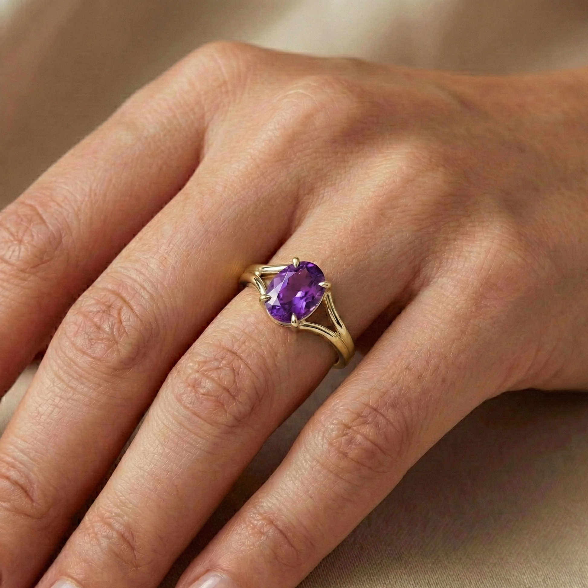 Bague Saphir Violet Solitaire 