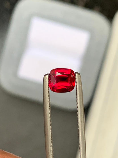 rubis-coussin-1-08ct-photo-1