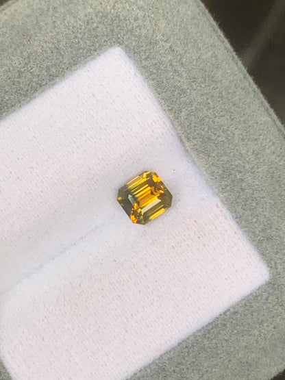 saphir-bicolore-émeraude-1-03ct-photo-1