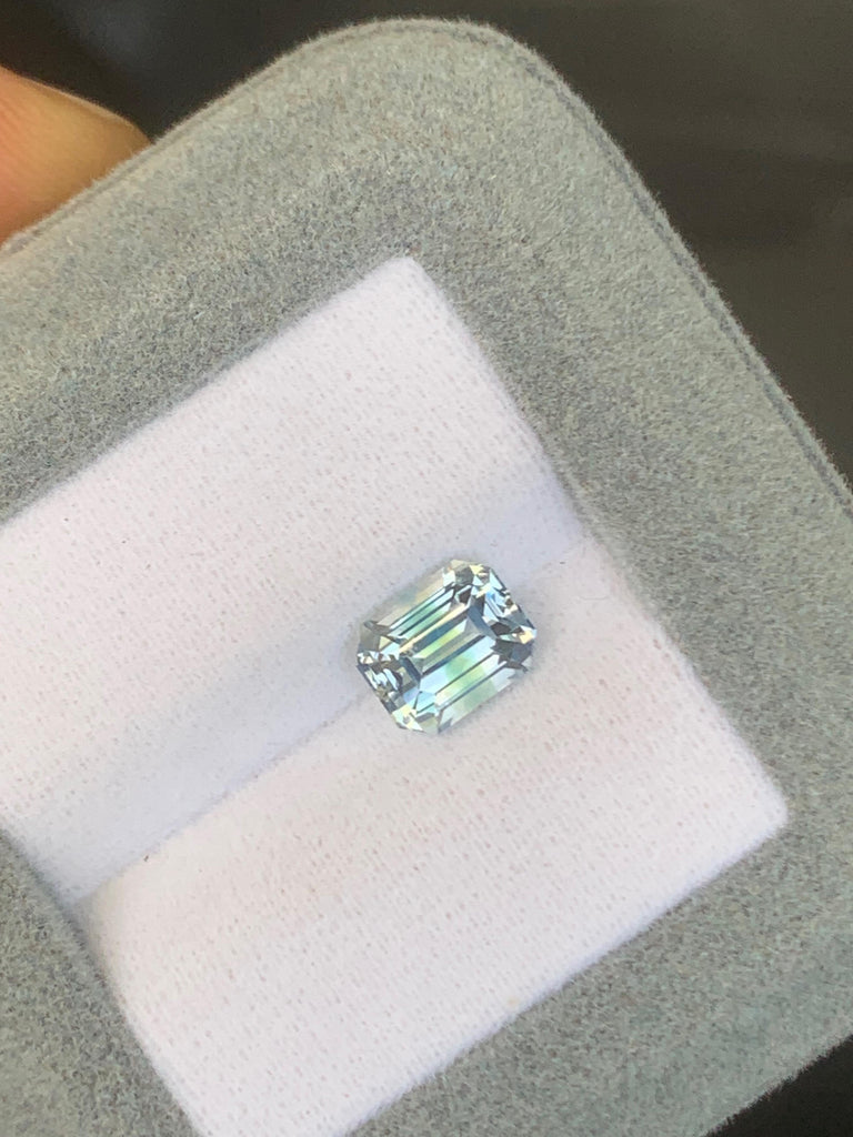 saphir-bicolore-émeraude-2-23ct-photo-1