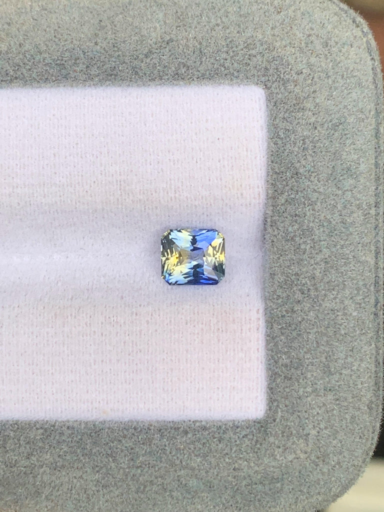 saphir-bicolore-rectangle-1-32ct-photo-1