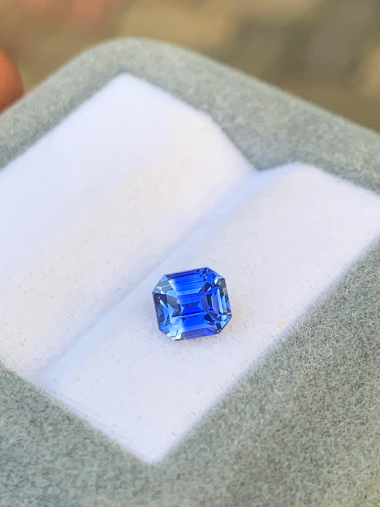 saphir-bleu-émeraude-1-10-ct-photo-1