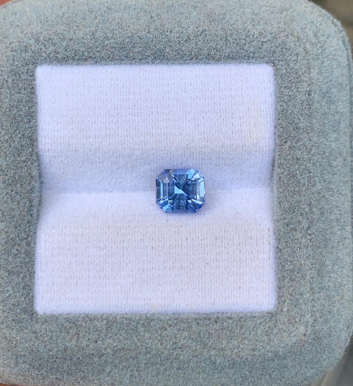 saphir-bleu-émeraude-1-55ct-photo-2