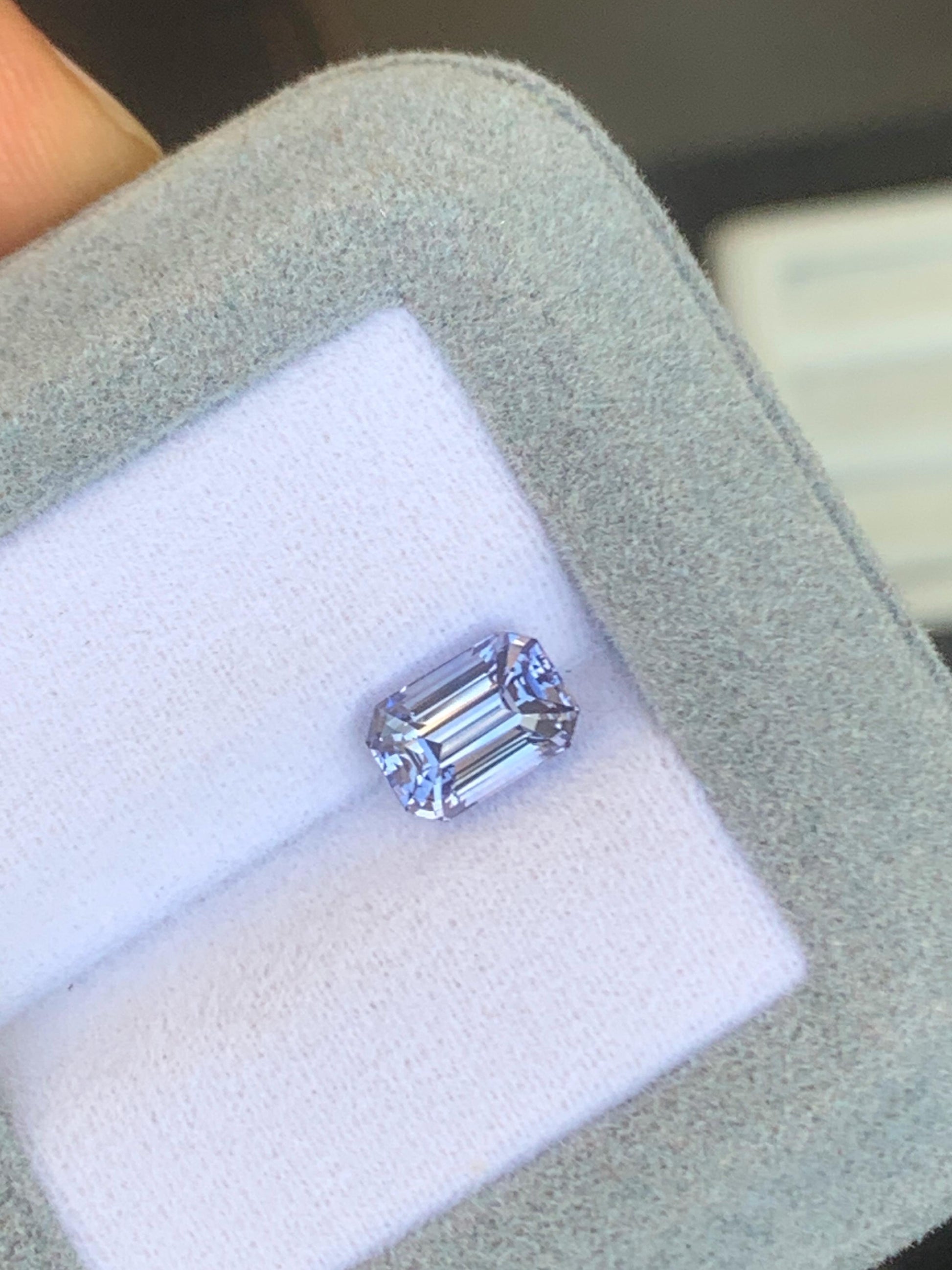 saphir-bleu-émeraude-2-12ct-photo-1