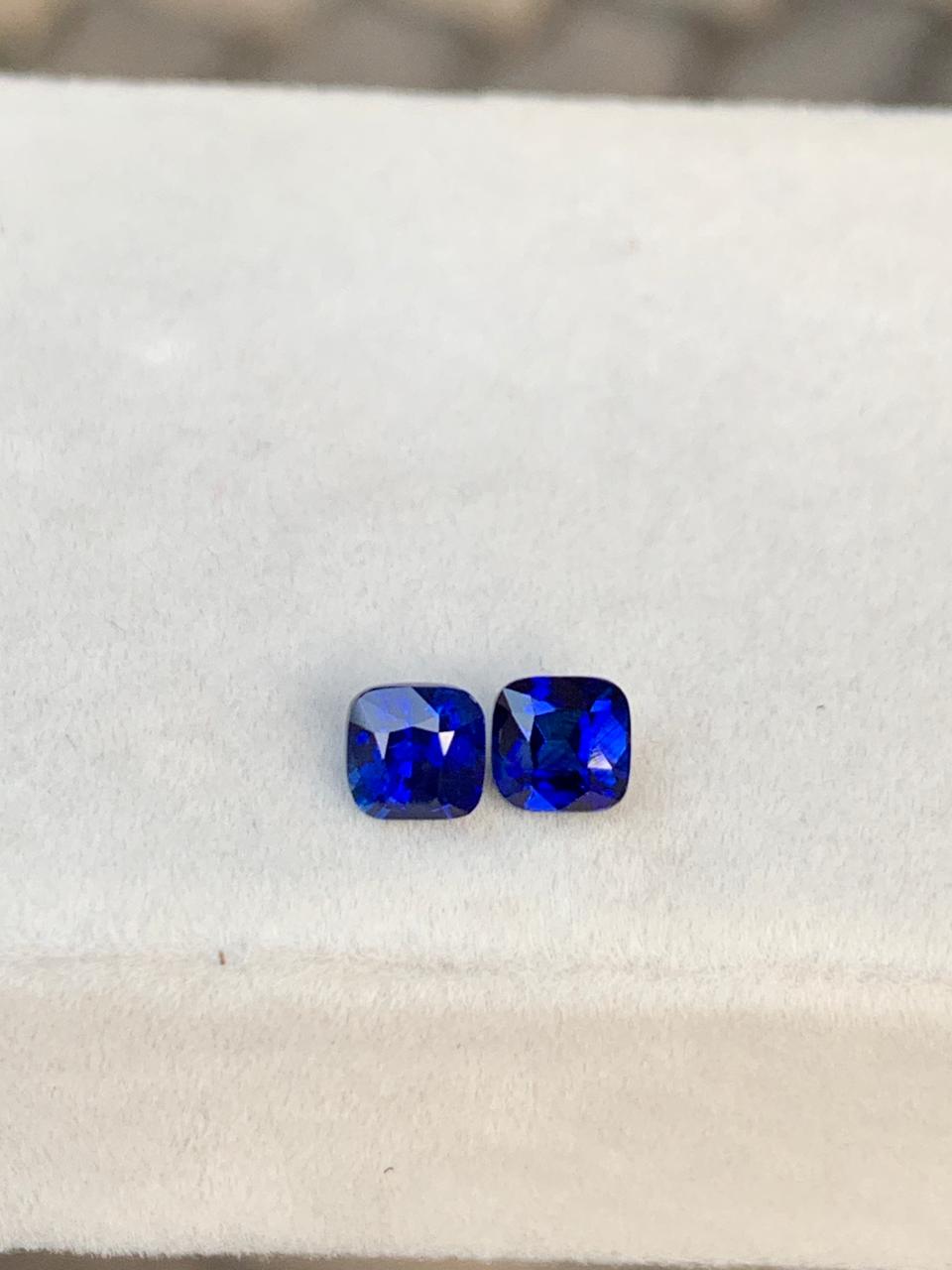 saphir-bleu-coussin-2-02ct-photo-2