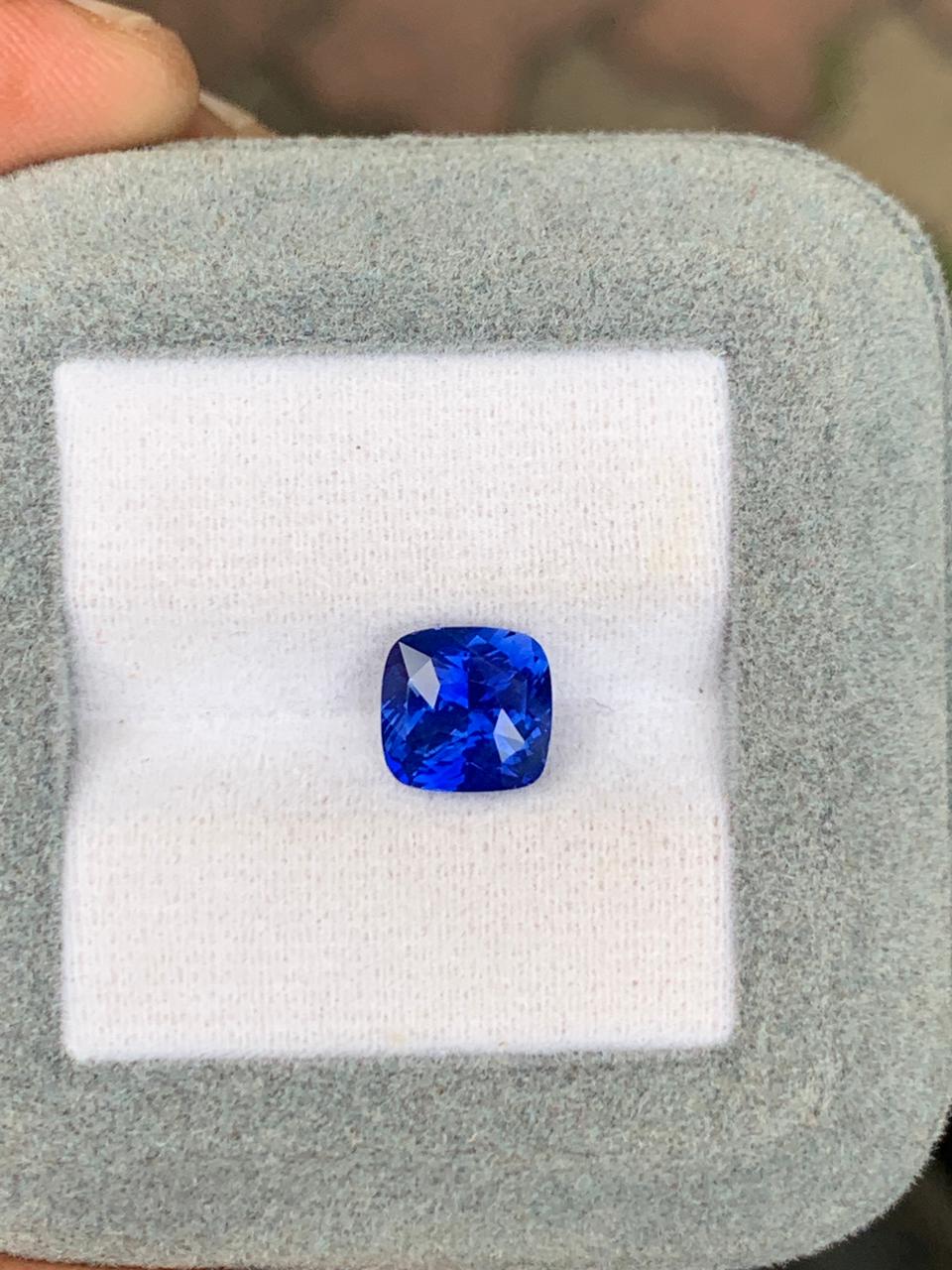 saphir-bleu-coussin-3-00ct-photo-1