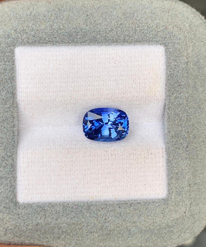 saphir-bleu-coussin allongé-3-06ct-photo-1