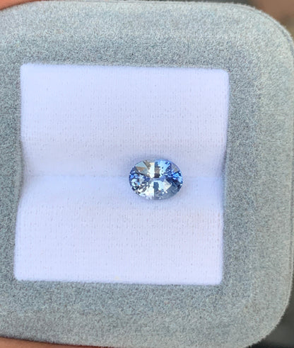 saphir-bleu-ovale-2-01ct-photo-2