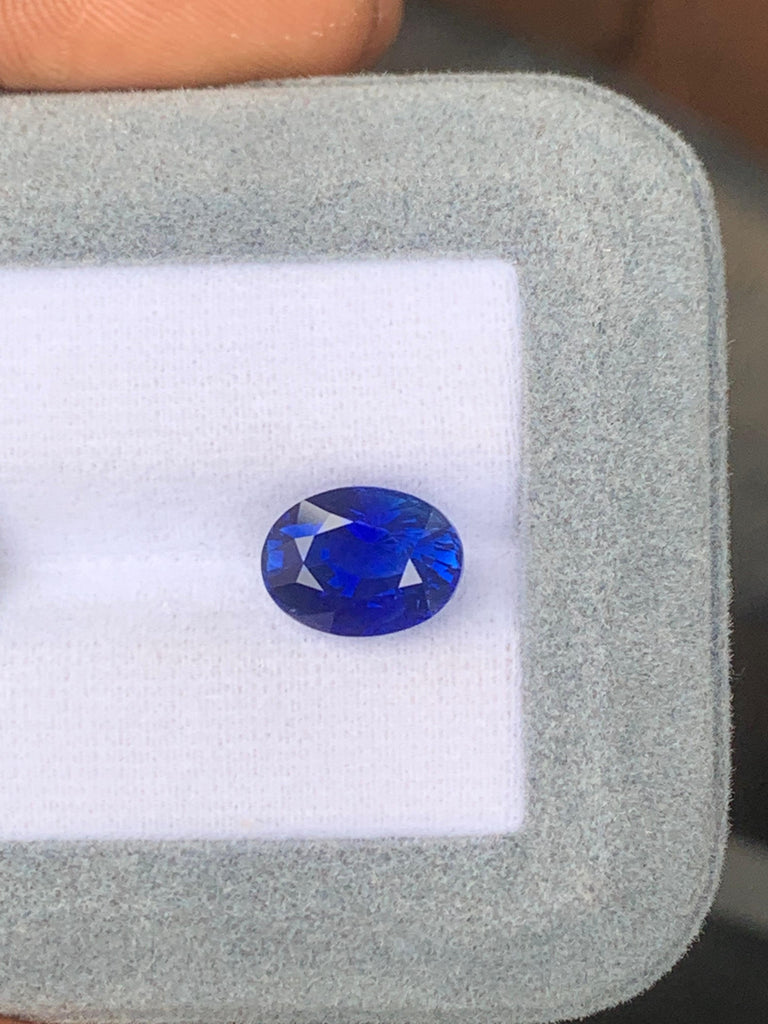 saphir-bleu-ovale-6-03ct-photo-1