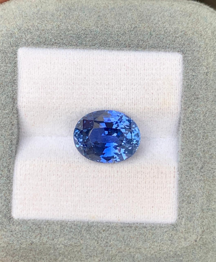 saphir-bleu-ovale-6-80ct-photo-1