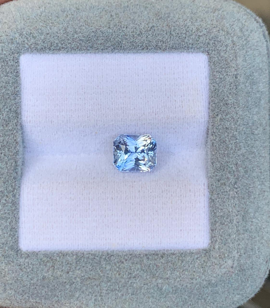 saphir-bleu-radiant-2-10ct-photo-1