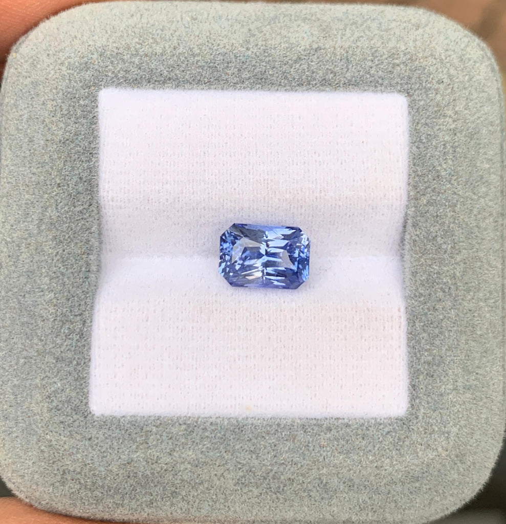 saphir-bleu-radiant-3-05ct-photo-1