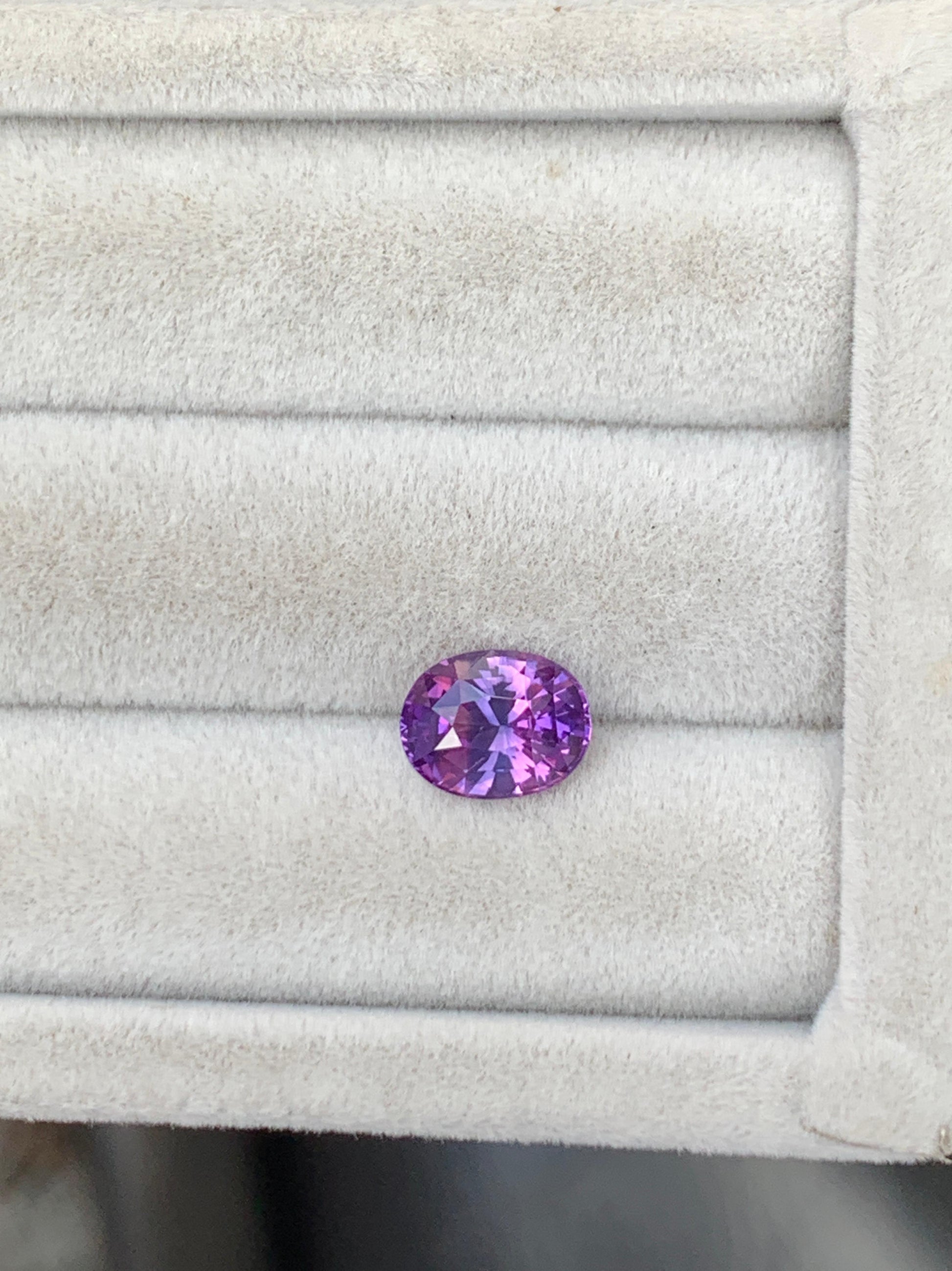 saphir-multicolore-ovale-2-01ct-photo-1