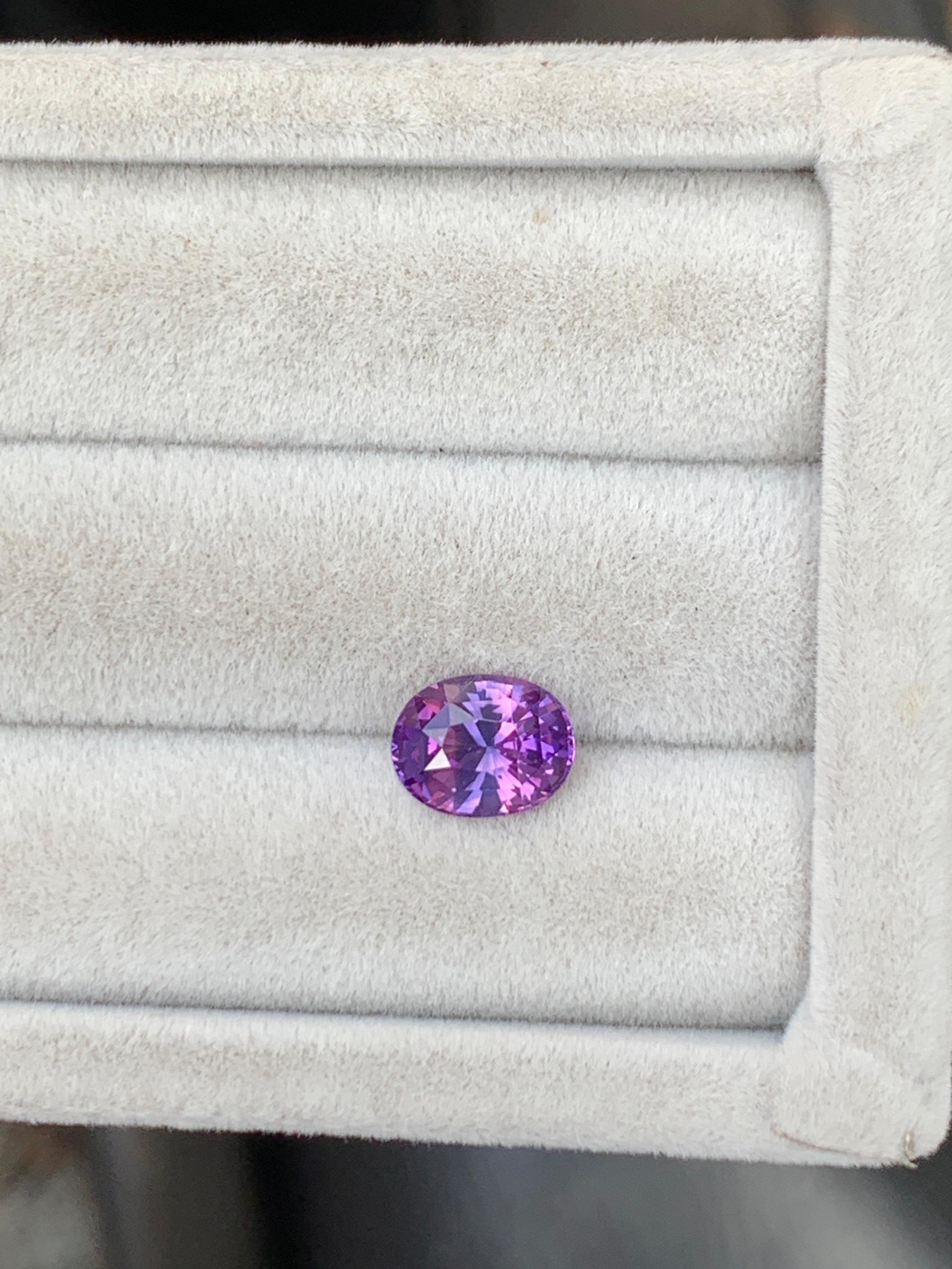 saphir-multicolore-ovale-2-01ct-photo-2