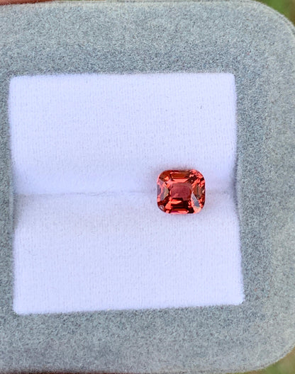 saphir-orange-brun-tre-coussin-2-03ct