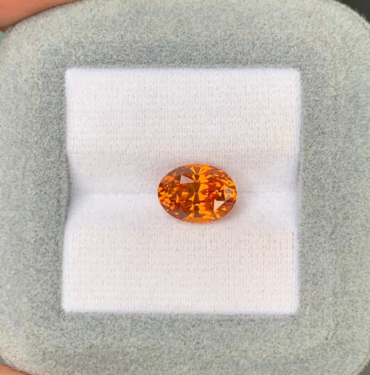 saphir-orange-ovale-4-02ct-photo-1
