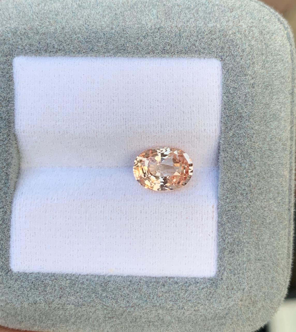 saphir-p-che-ovale-2-15-ct-photo-2