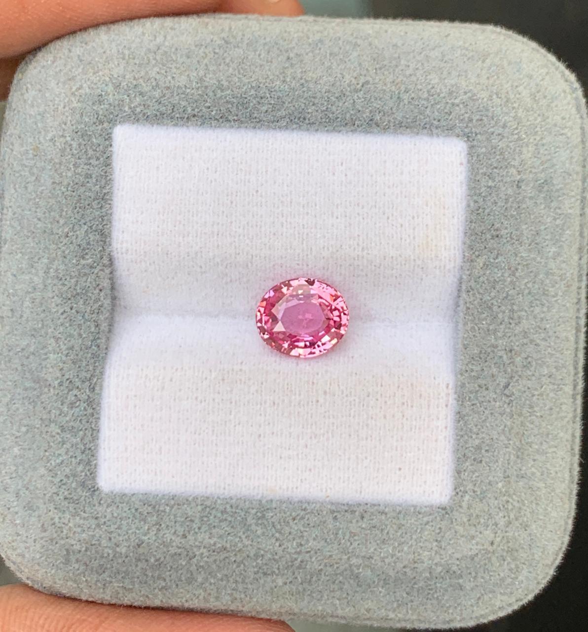 saphir-padparadscha-ovale-2-01ct-photo-2