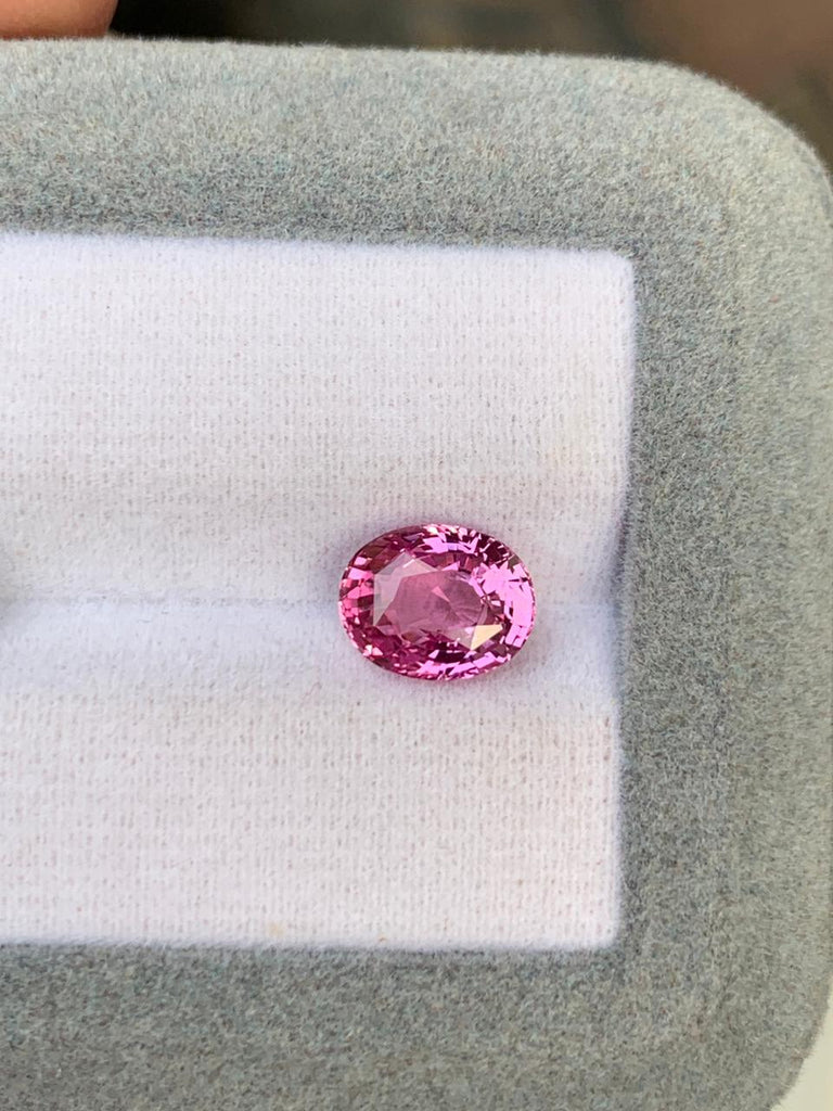 saphir-padparadscha-ovale-2-50ct-photo-1