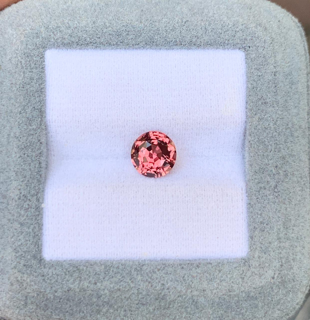 saphir-padparadscha-rond-1-80ct-photo-1