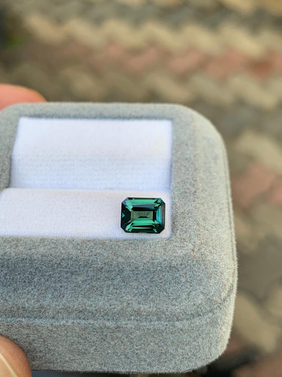 saphir-teal-émeraude-1-90ct-photo-1