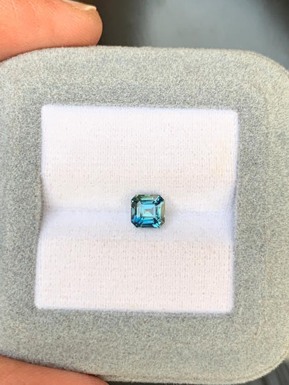 Saphir Teal 1,10ct - vue détail | Joaillerie Bonnot Paris