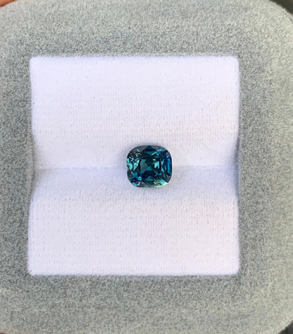 saphir-teal-coussin-2-01ct-photo-1