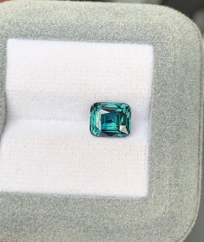 saphir-teal-coussin-allongé-3-02ct-photo-1