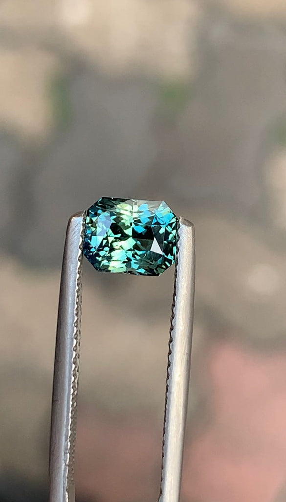 saphir-teal-radiant-1-60ct-photo-1