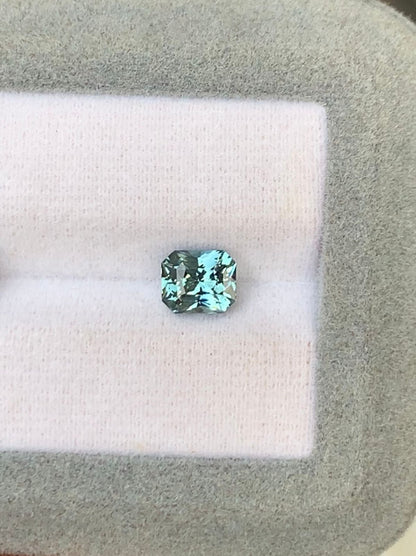 saphir-teal-radiant-1-62ct-photo-1