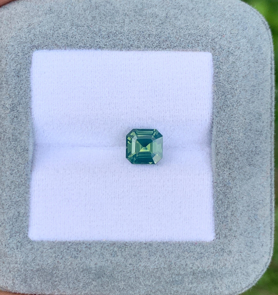 saphir-vert-émeraude-1-47ct photo1