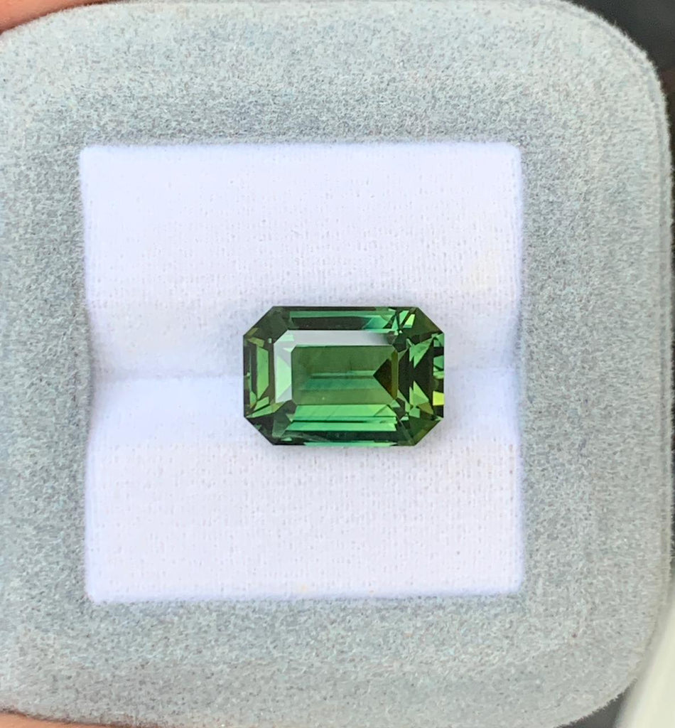 saphir-vert-émeraude-10-00ct-Photo-1