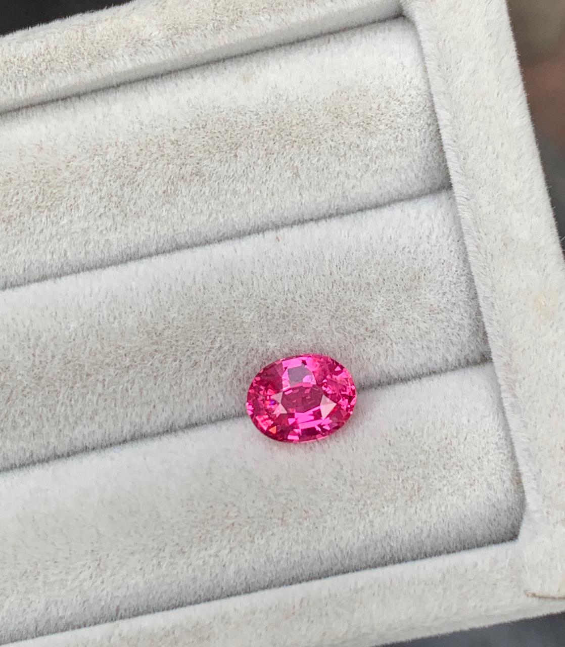 Spinelle Rose 1,60ct, originaire de Tanzanie, vue principale | Bonnot Paris
