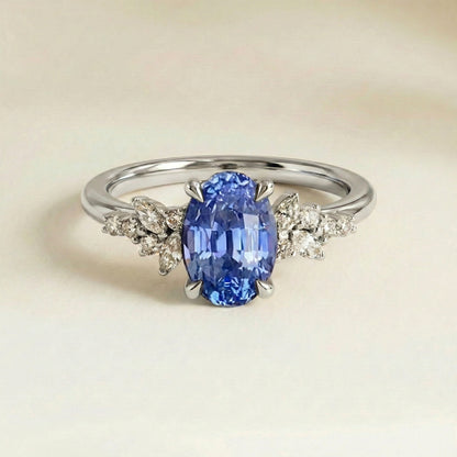 Bague Saphir Bleu Florale • détail du sertissage • bijou de luxe • bijou de luxe | Bonnot Paris