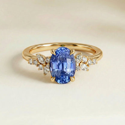 Bague Saphir Bleu Florale • bijou porté • bijou de luxe • bijou de luxe | Bonnot Paris